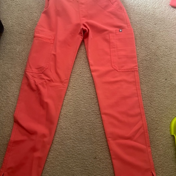 Figs Scrub - Picture 3 of 5